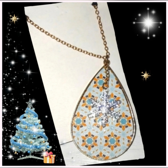 Groovy Leather Pendant with Dangling Charm of choice - Picture 11 of 17